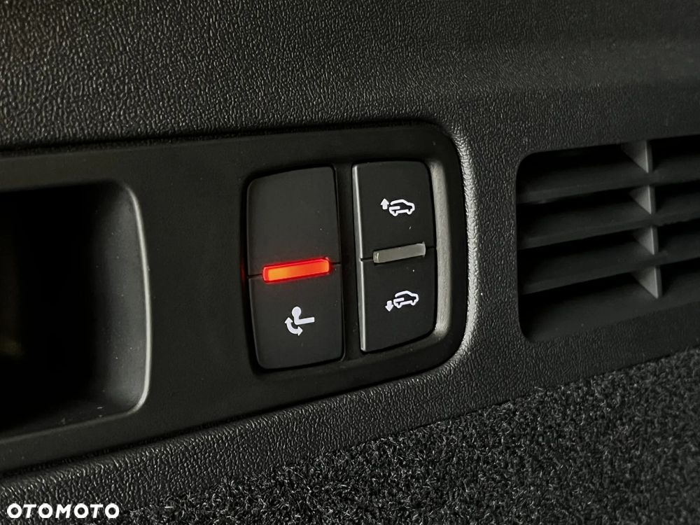 Audi SQ5 TFSI mHEV 270 kW Quattro S tronic - 37