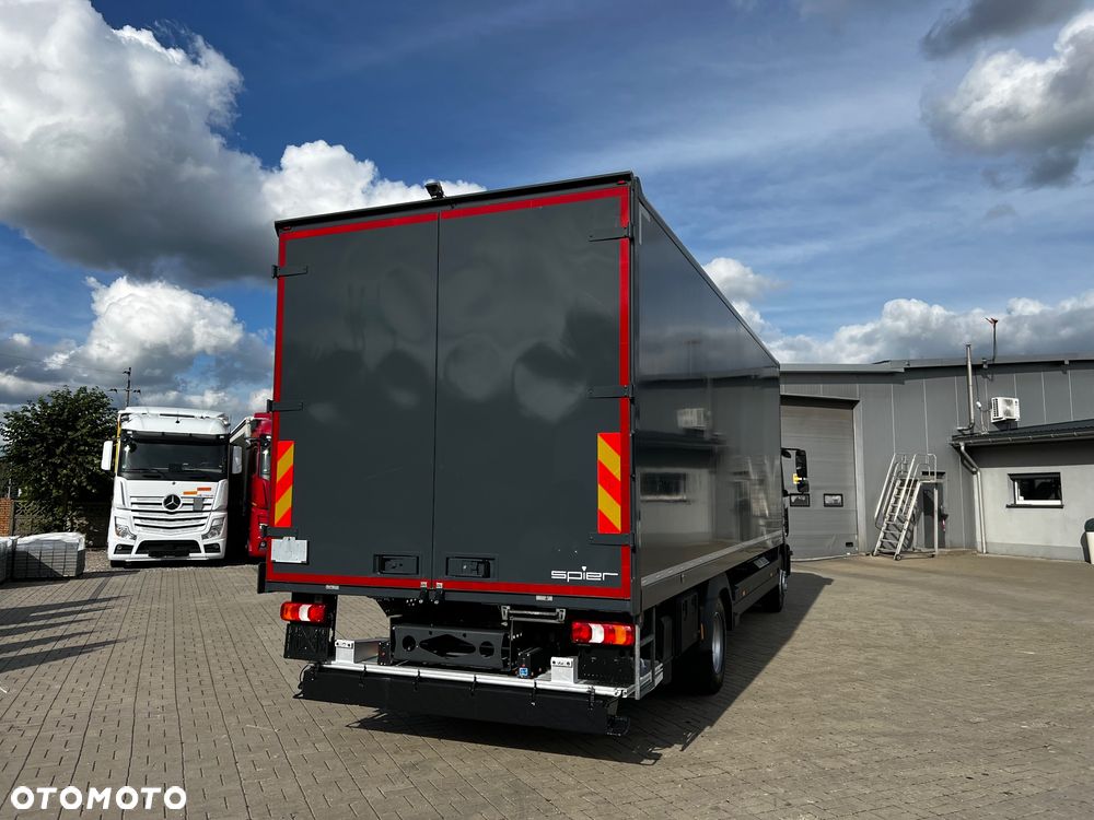 Mercedes-Benz ATEGO - 13