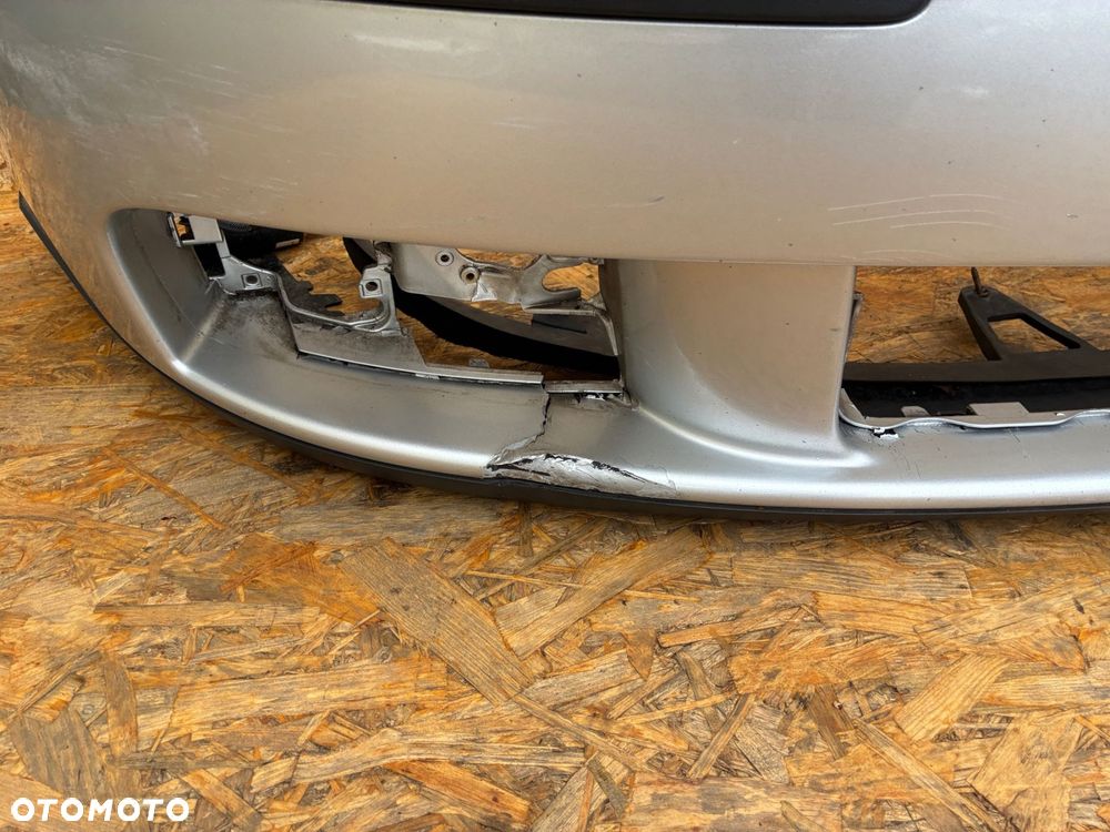 Vw Golf V 5 kod lak. LA7W ZDERZAK PRZÓD  PRZEDNI  sprysk - 6