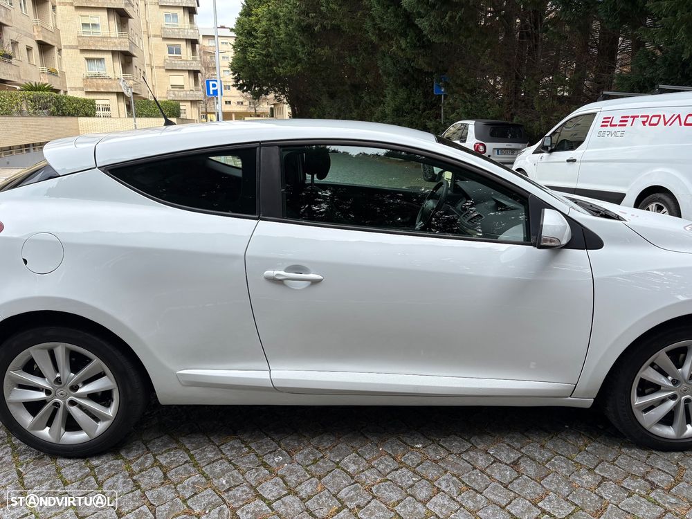 Renault Mégane Coupe dCi 110 FAP Dynamique - 4