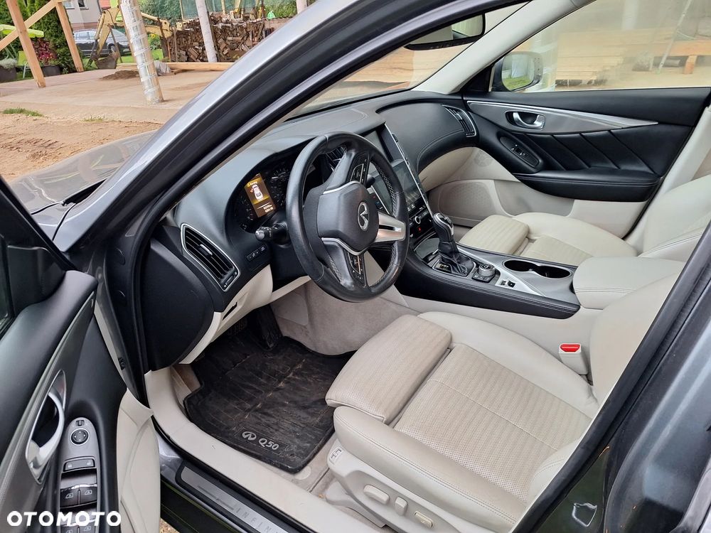 Infiniti Q50 Q50(S) 3.0t Sport - 10