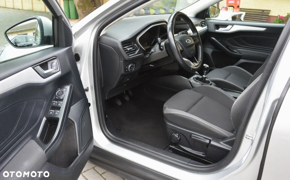 Ford Focus - 15