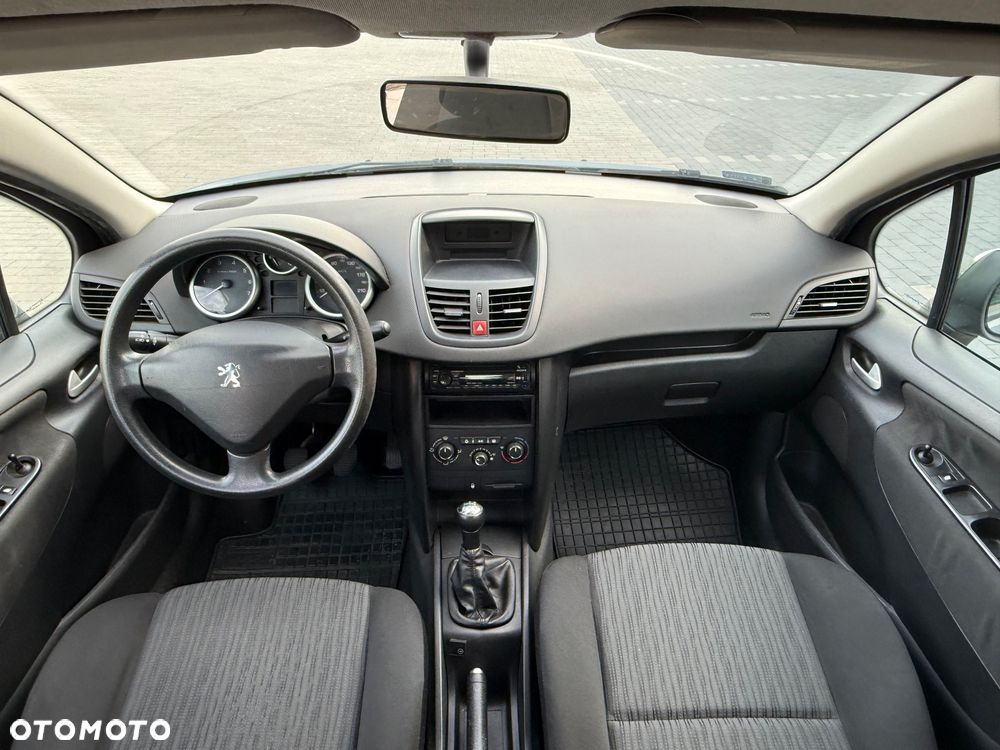 Peugeot 207 1.4 Presence - 7