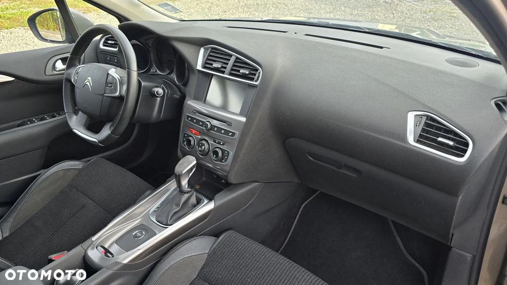 Citroën C4 1.6 BlueHDi Shine S&S EAT6 - 17