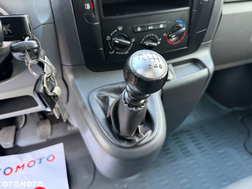 Peugeot Expert - 23