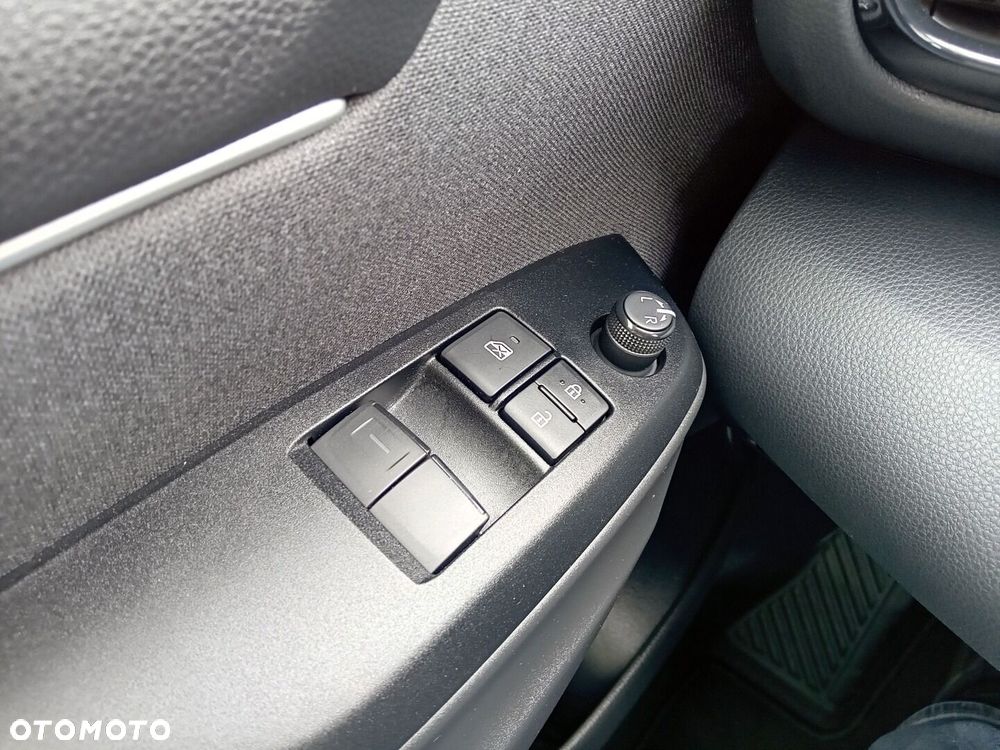 Toyota Yaris 1.5 Comfort CVT - 22