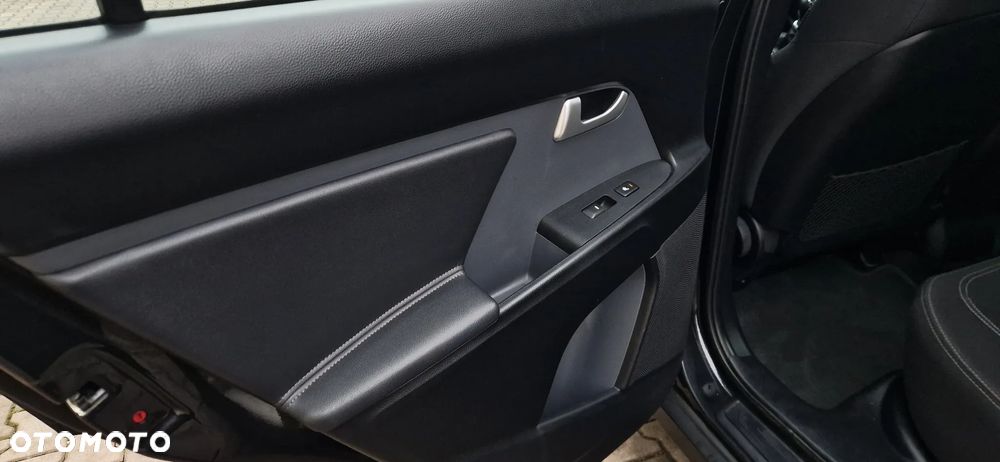 Kia Sportage 1.6 GDI L 2WD - 21