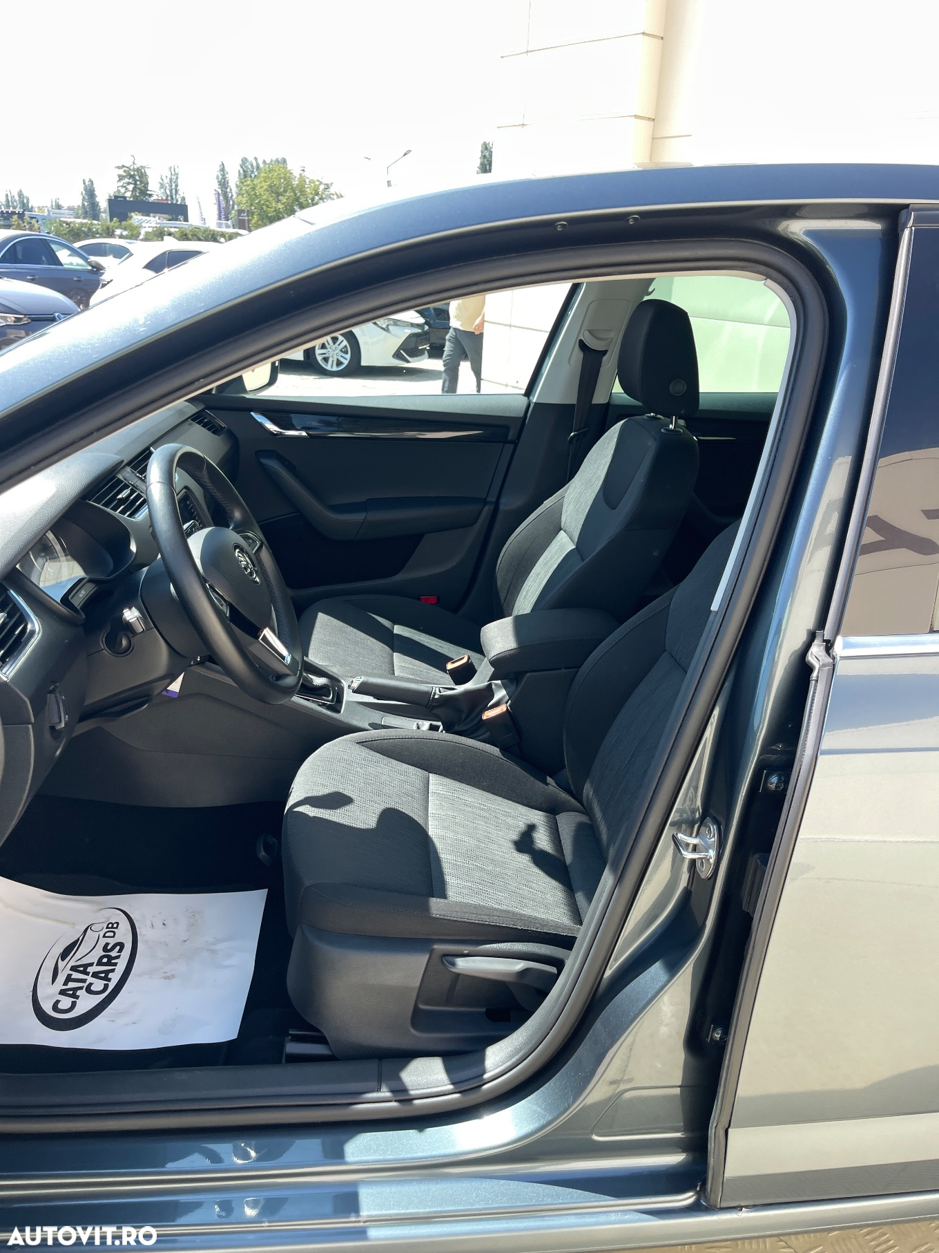 Skoda Octavia 1.8 TSI DSG Style - 30