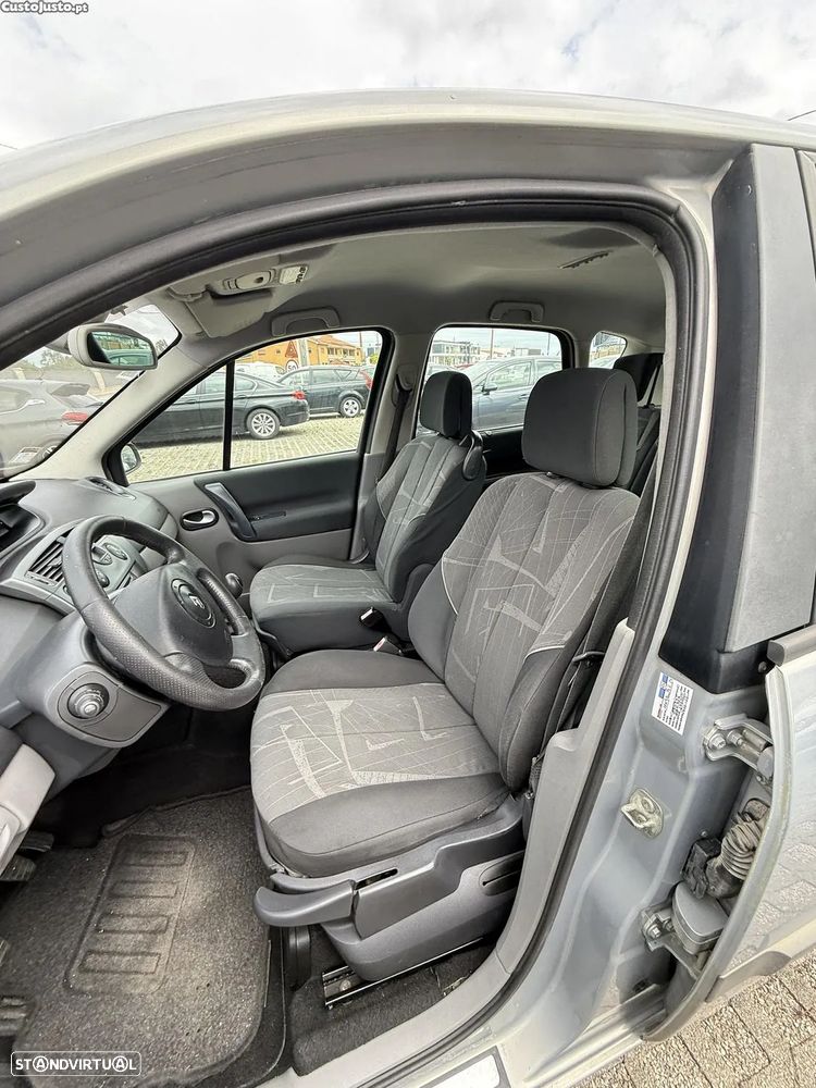 Renault Scénic 1.5 dCi Confort - 16