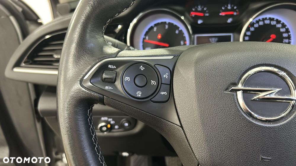 Opel Insignia 1.6 CDTI Innovation S&S - 24