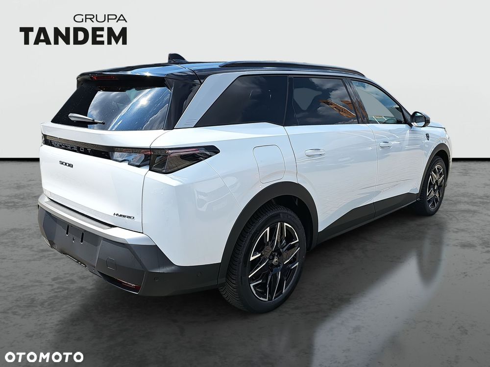 Peugeot 5008 - 5