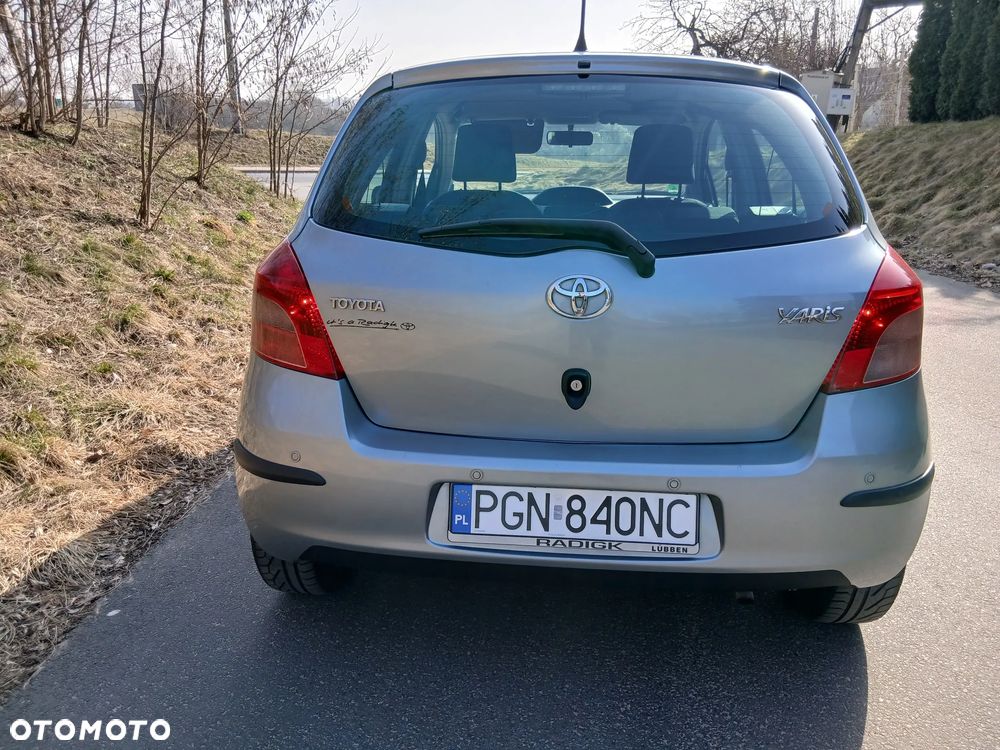Toyota Yaris 1.0 VVT-i Style - 5