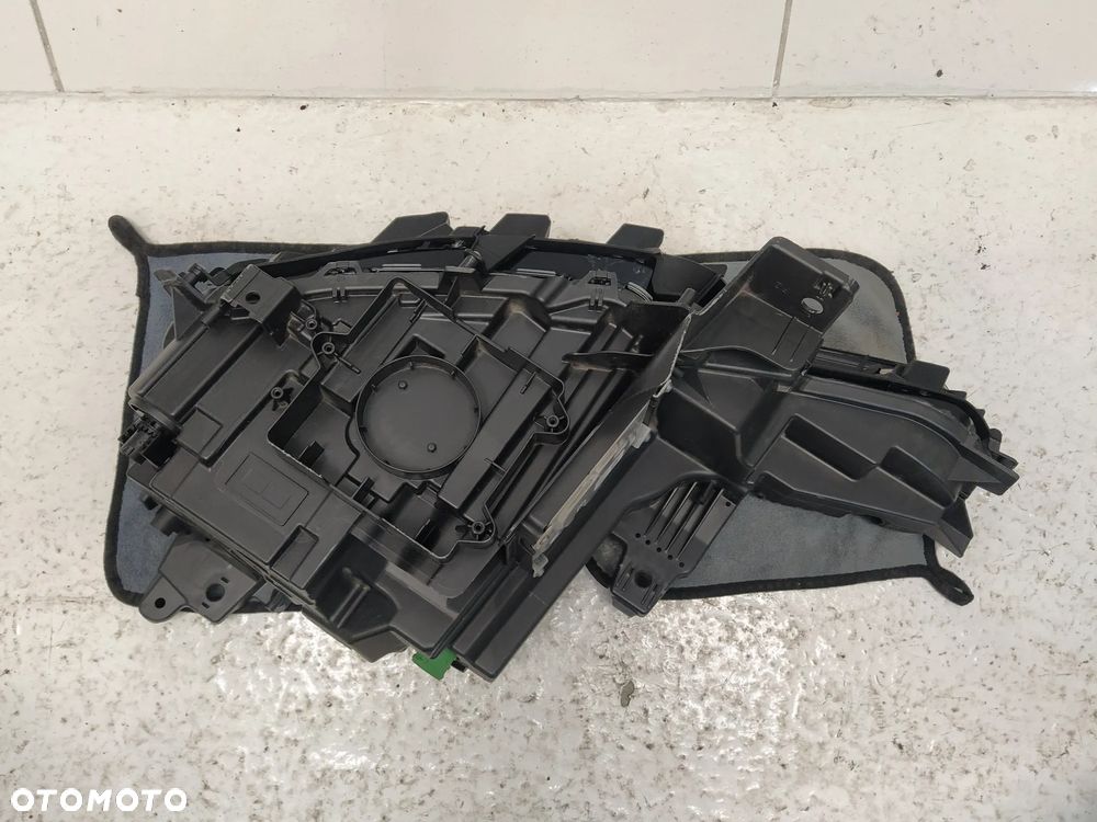 ALFA ROMEO JUNIOR MILANO LAMPA LAMPY REFLEKTOR REFLEKTORY PRZÓD LEWA PRAWA BASE LED PRZETWORNICE ŚRODEK CZARNY POŁSYK KOMPLETNE NOWE ORYGINAŁ - 17