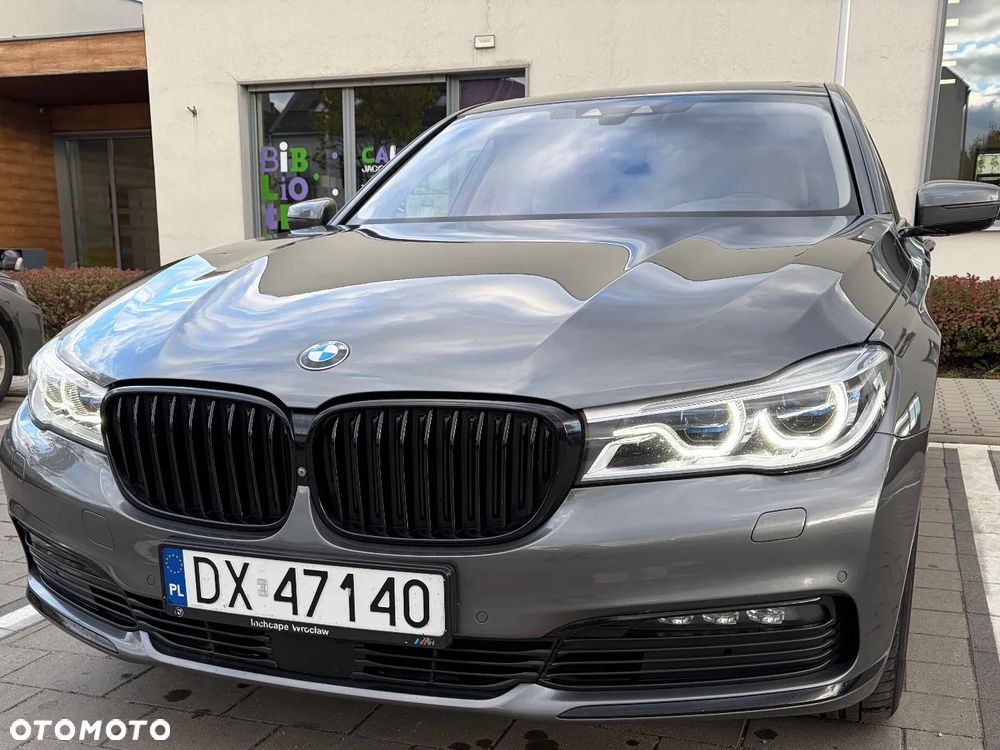 BMW Seria 7 - 23