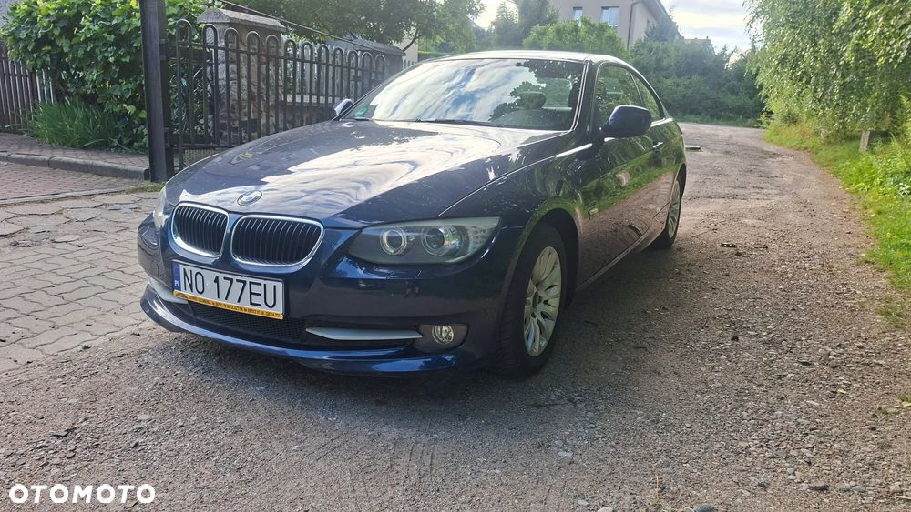 BMW Seria 3 318i - 2
