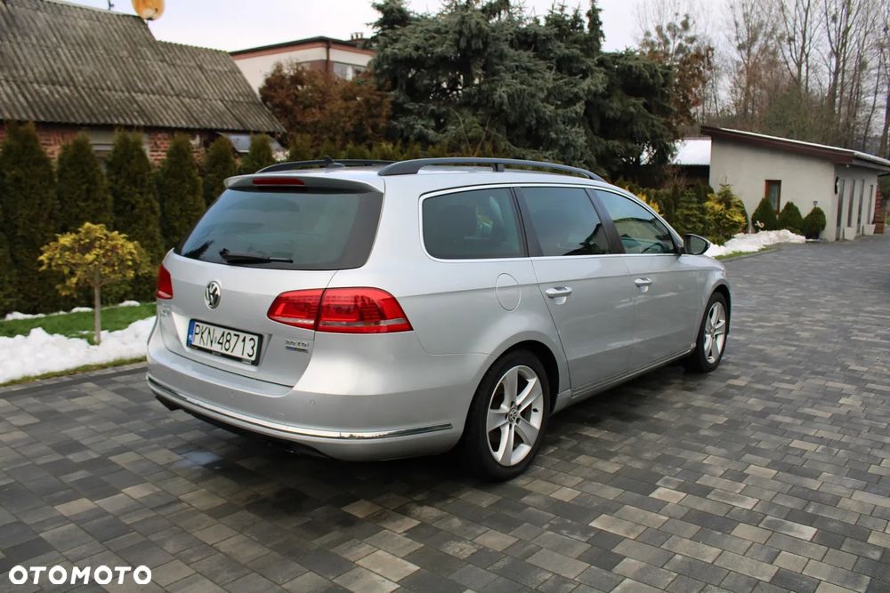 Volkswagen Passat 2.0 TDI BlueMotion Technology Comfortline - 5