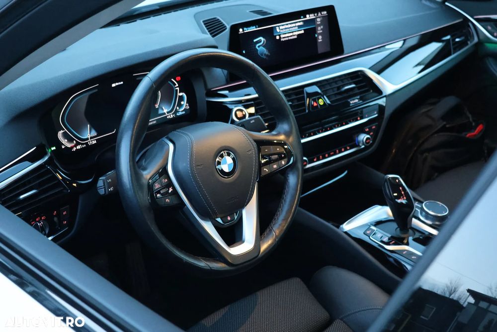 BMW Seria 5 530e AT PHEV - 16