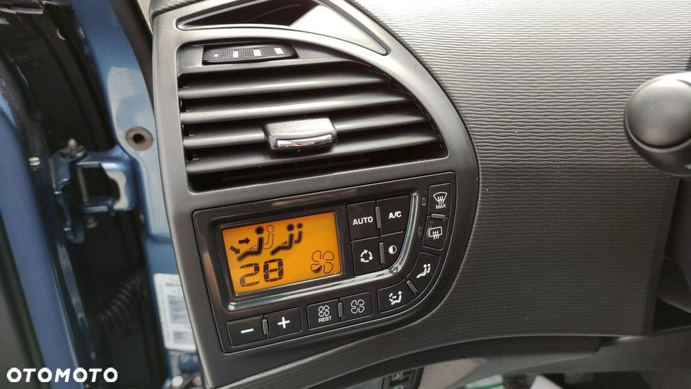 Citroën C4 Grand Picasso - 33