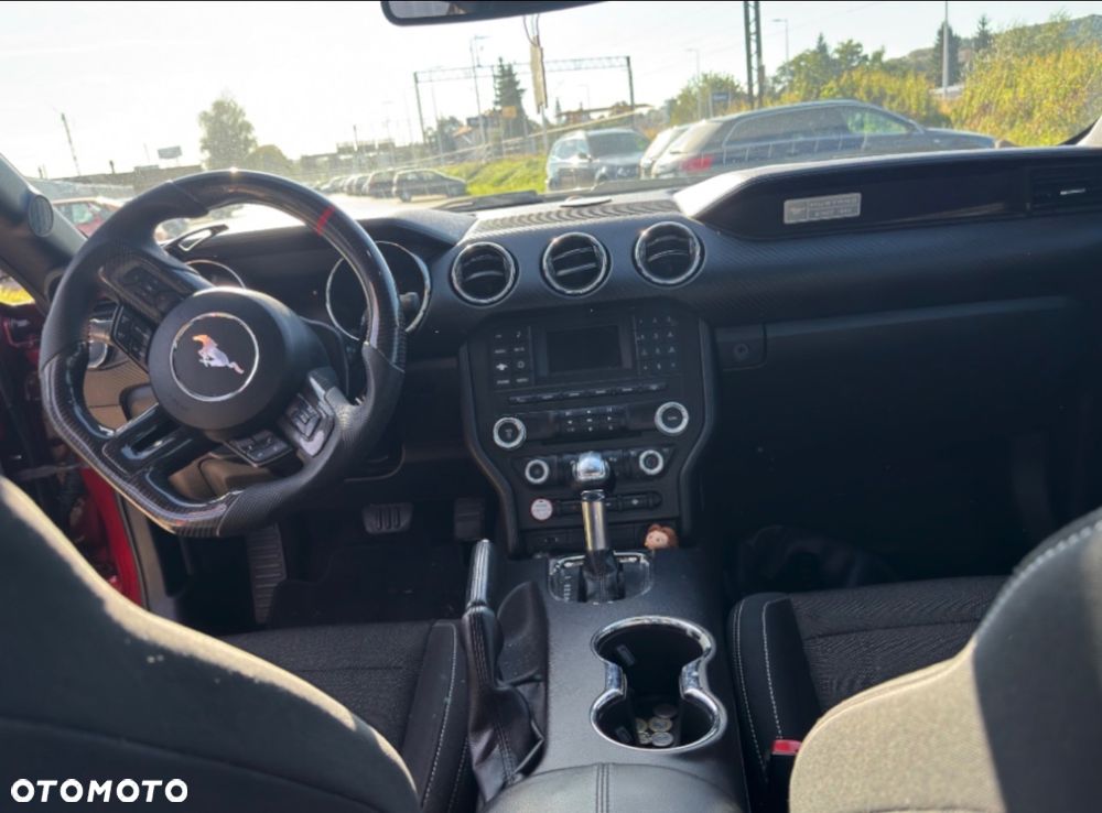 Ford Mustang 3.7 V6 - 6
