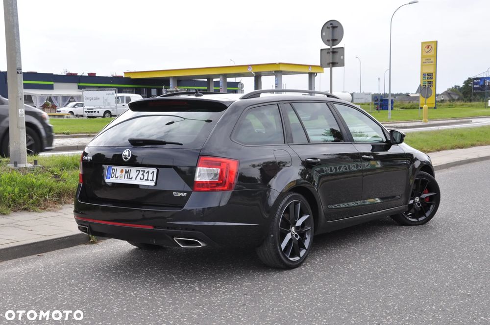 Skoda Octavia 2.0 TDI DSG RS - 7