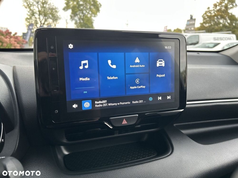 Toyota Yaris Hybrid 1.5 Style - 17