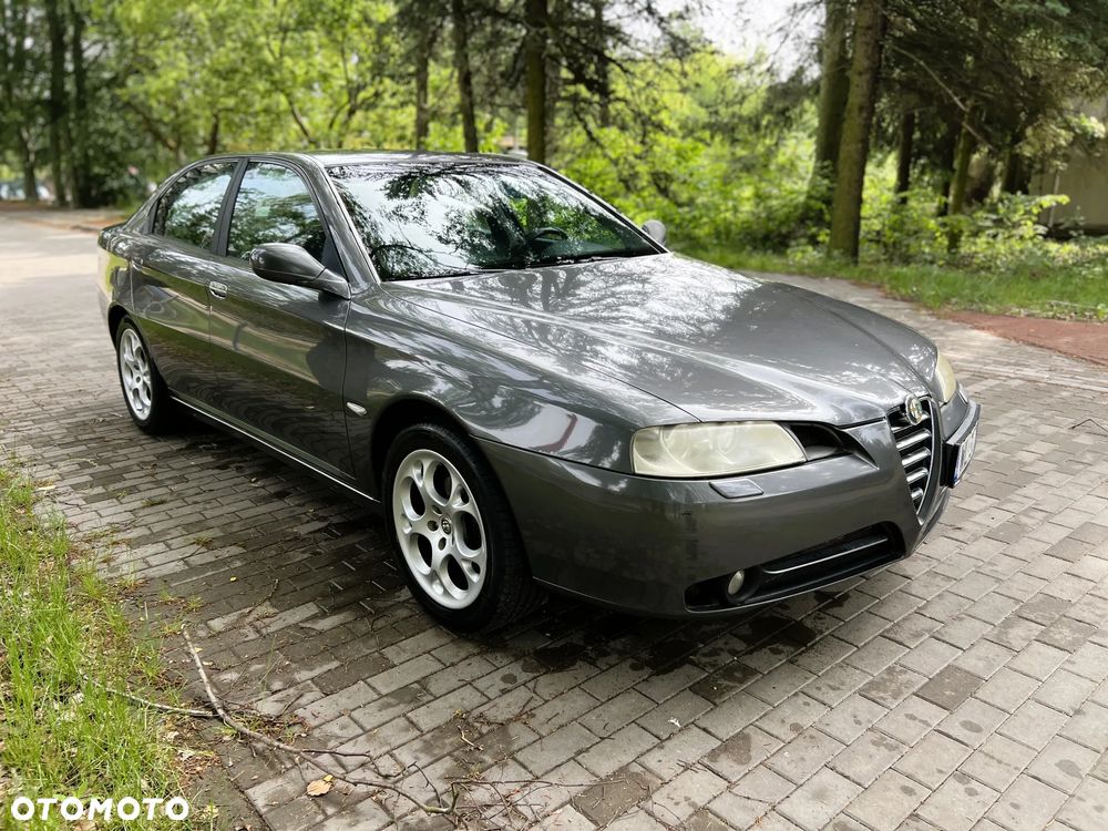 Alfa Romeo 166 - 2
