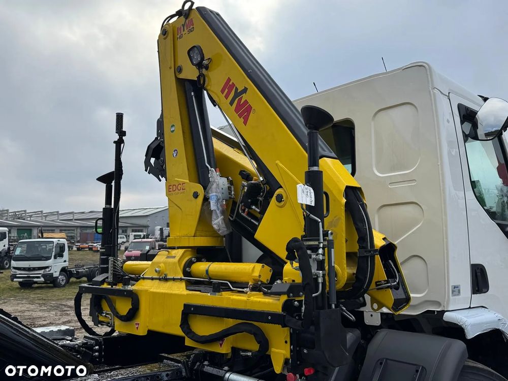 Volvo FE 320 + hak + żuraw (HDS) HYVA - 4