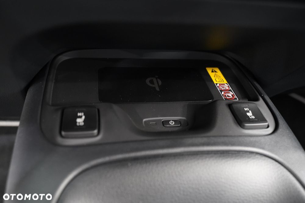 Toyota Corolla 1.8 Hybrid Comfort - 19