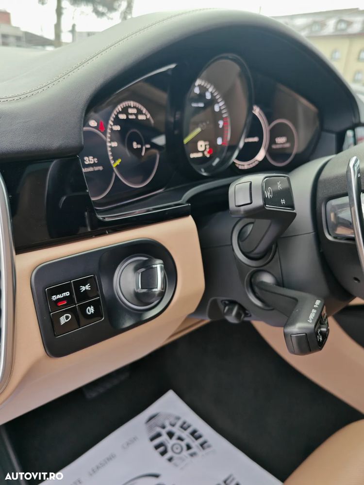 Porsche Cayenne E-Hybrid Tiptronic S - 19