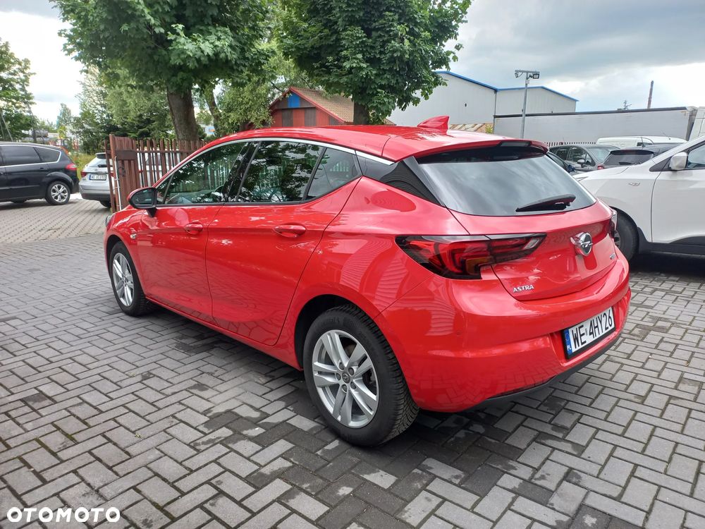 Opel Astra 1.4 Turbo Innovation - 4