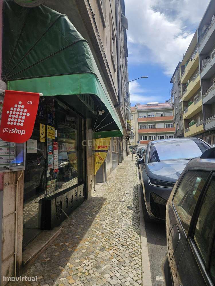 Trespasse de Papelaria e Jogos Santa Casa em Moscavide, Loures - Grande imagem: 2/10
