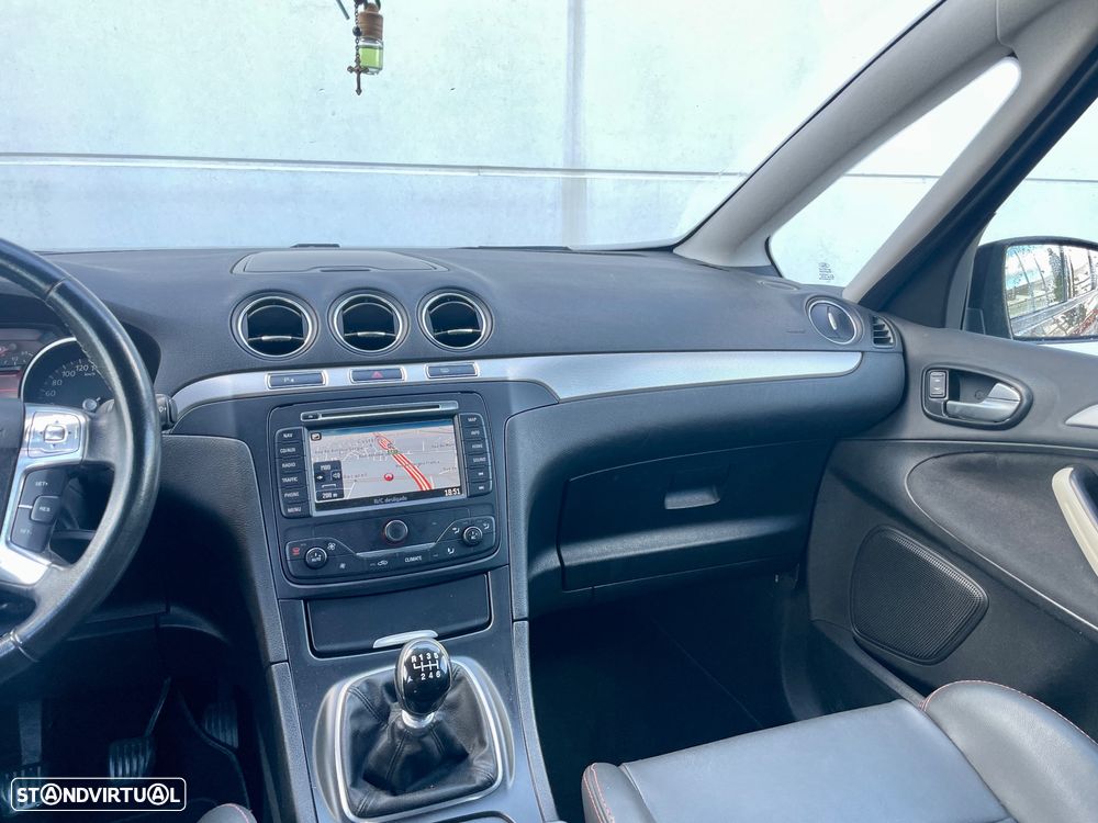 Ford S-Max 2.0 TDCi Titanium 7L 139g - 14