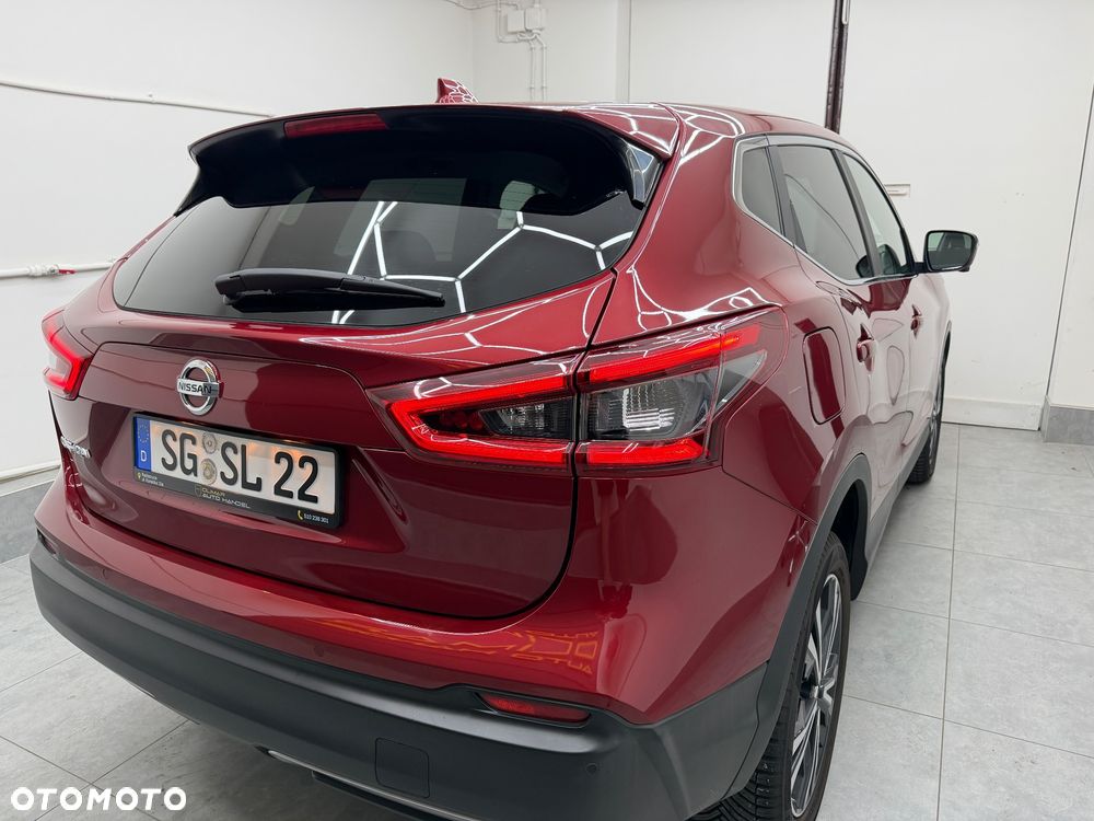 Nissan Qashqai 1.3 DIG-T DCT TEKNA - 8