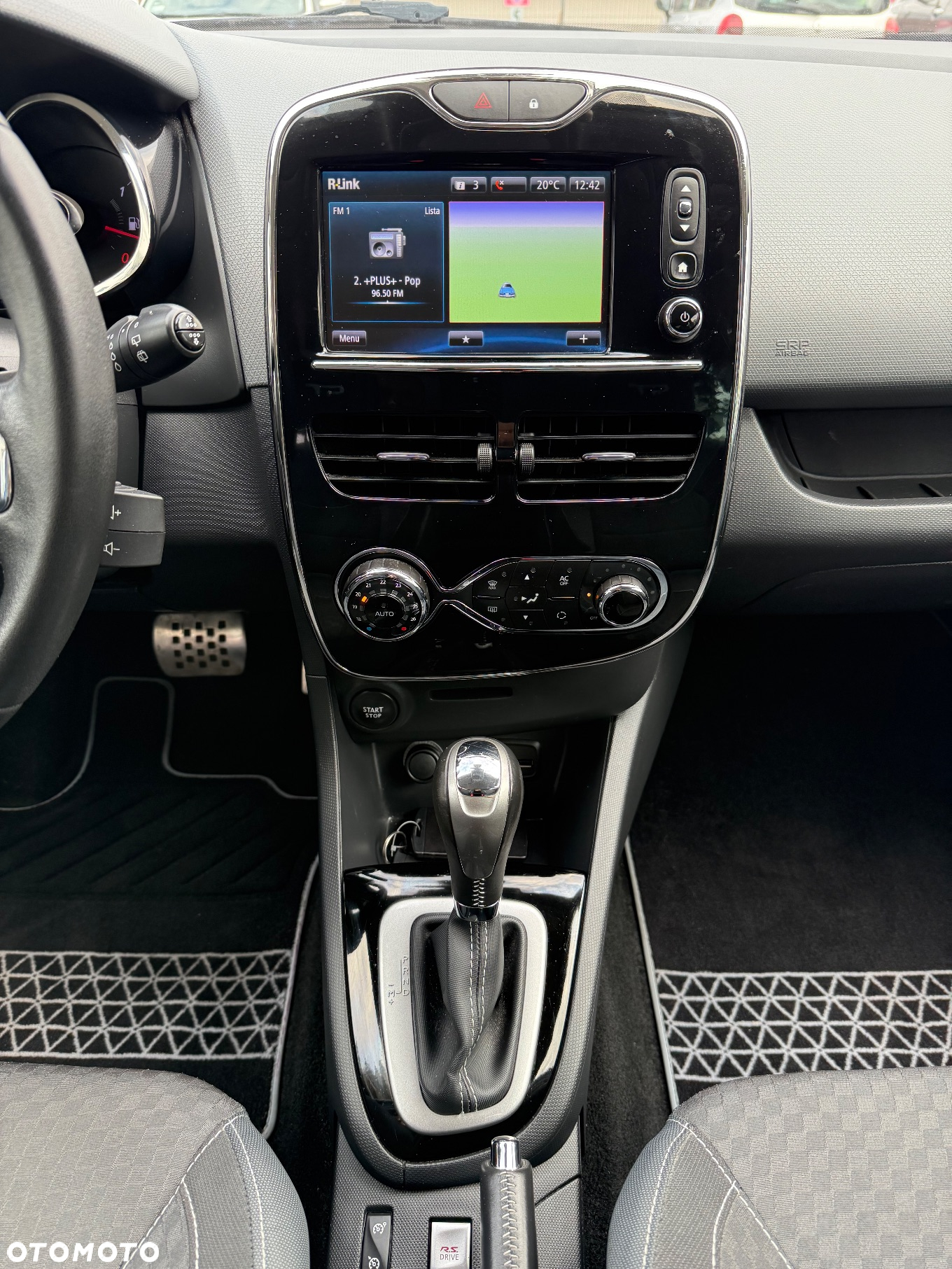 Renault Clio ENERGY TCe 120 EDC GT - 27