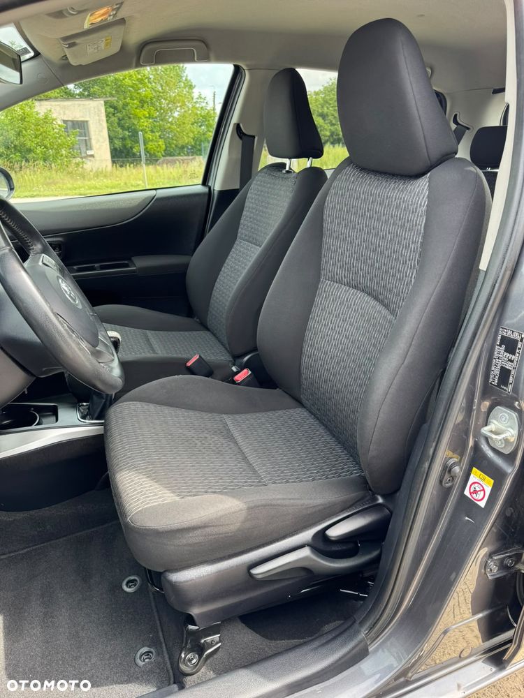 Toyota Yaris 1.33 Active - 12