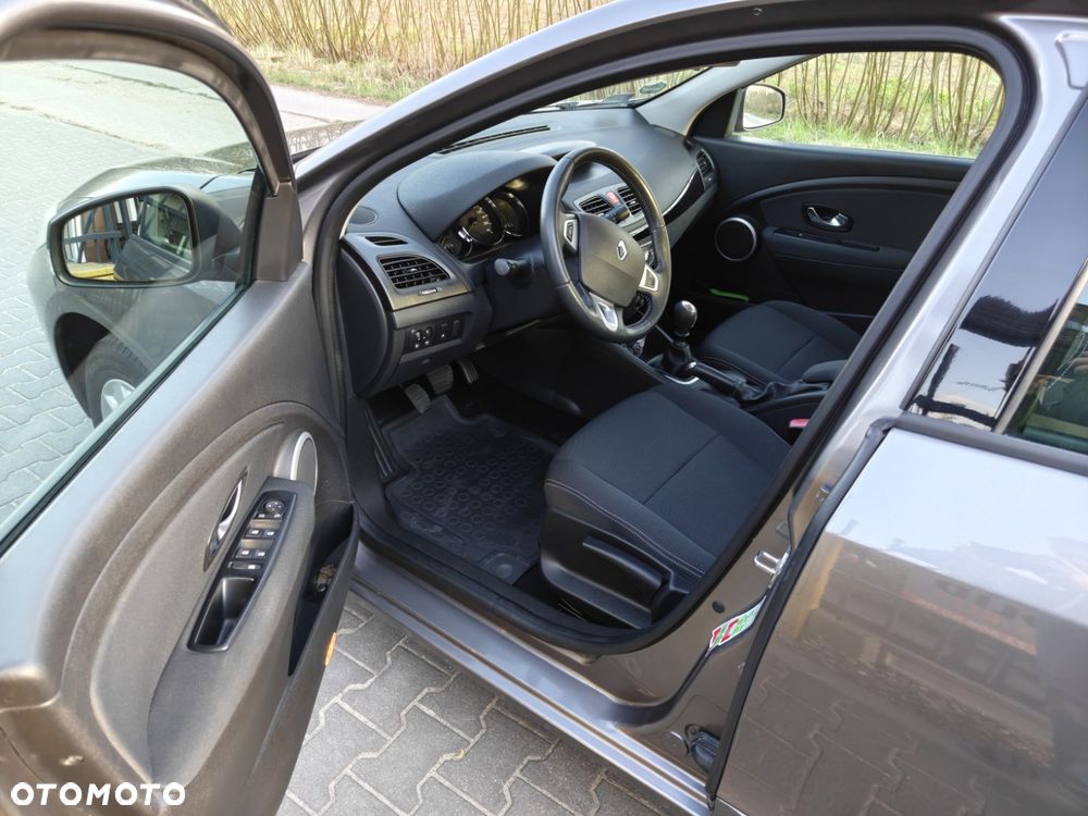 Renault Fluence 1.5 dCi Privilege - 14