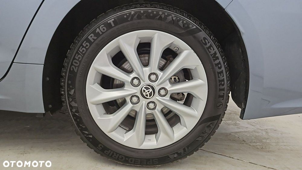 Toyota Corolla 1.5 Comfort - 23