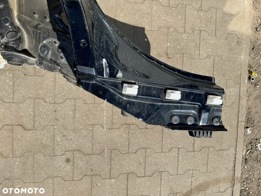 BŁOTNIK PRAWY TYŁ ĆWIARTKA SZYBA KAROSERYJNA BMW X1 U11 - 5