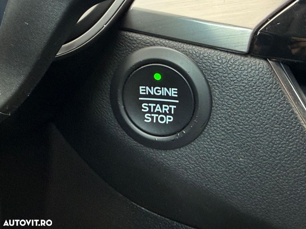 Ford Kuga - 16