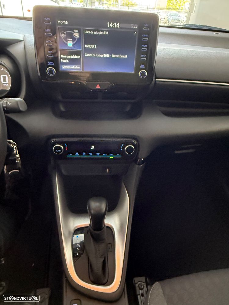 Toyota Yaris 1.5 HDF Exclusive - 4