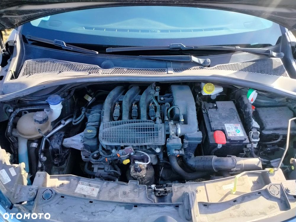 Citroën C3 Pure Tech 82 FEEL - 12