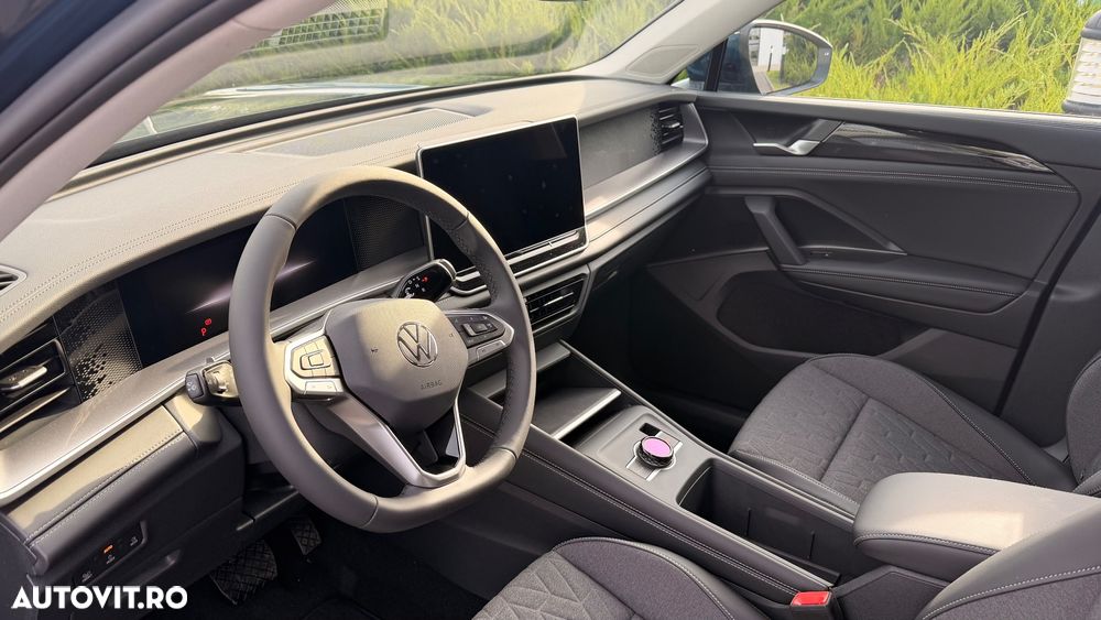 Volkswagen Tayron 1.5 TSI DSG PHEV Life - 12