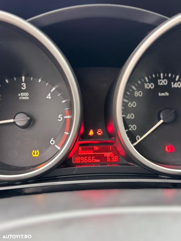 Mazda 5 CD116 GTA Navi - 8