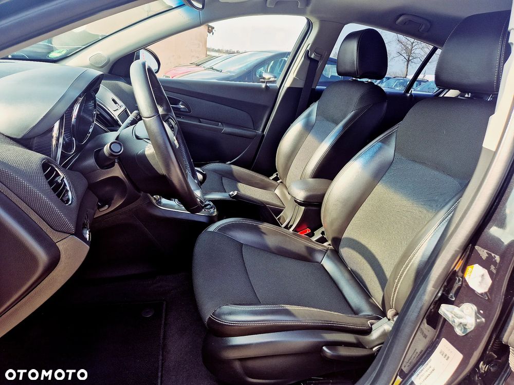 Chevrolet Cruze 1.4T LTZ - 20