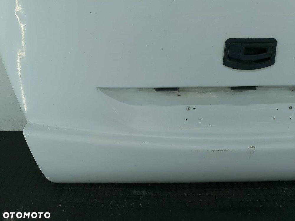 KLAPA BAGAŻNIKA IVECO DAILY Tourus 24 - 14