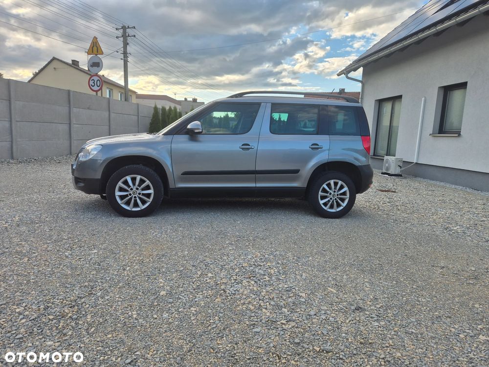 Skoda Yeti 2.0 TDI 4x4 Ambition - 4