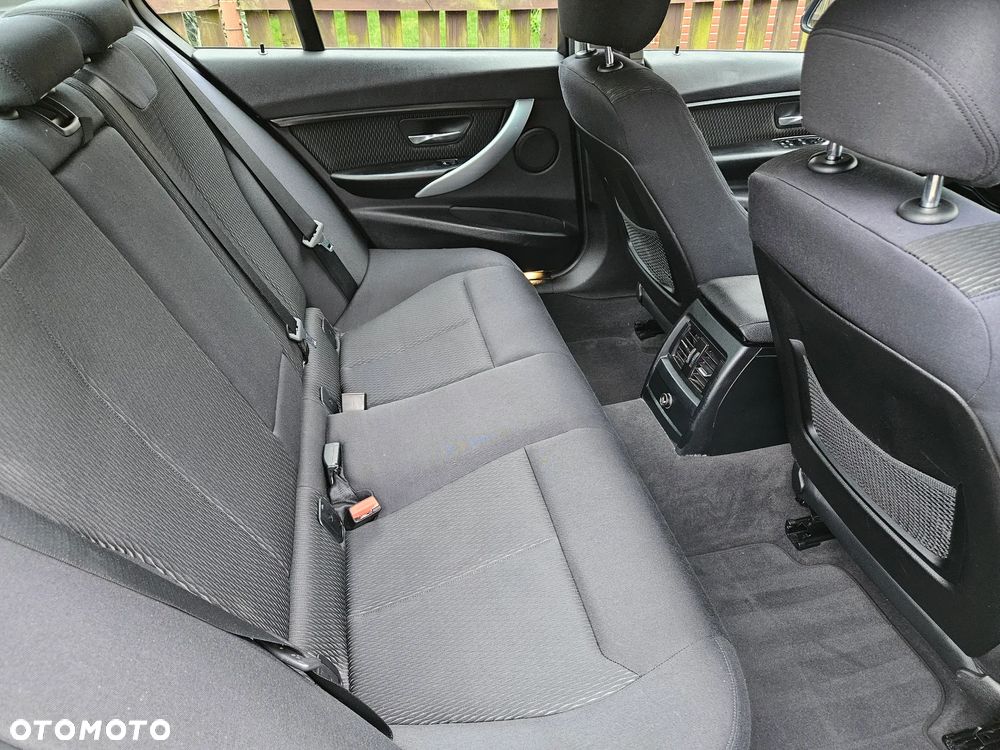 BMW Seria 3 - 7