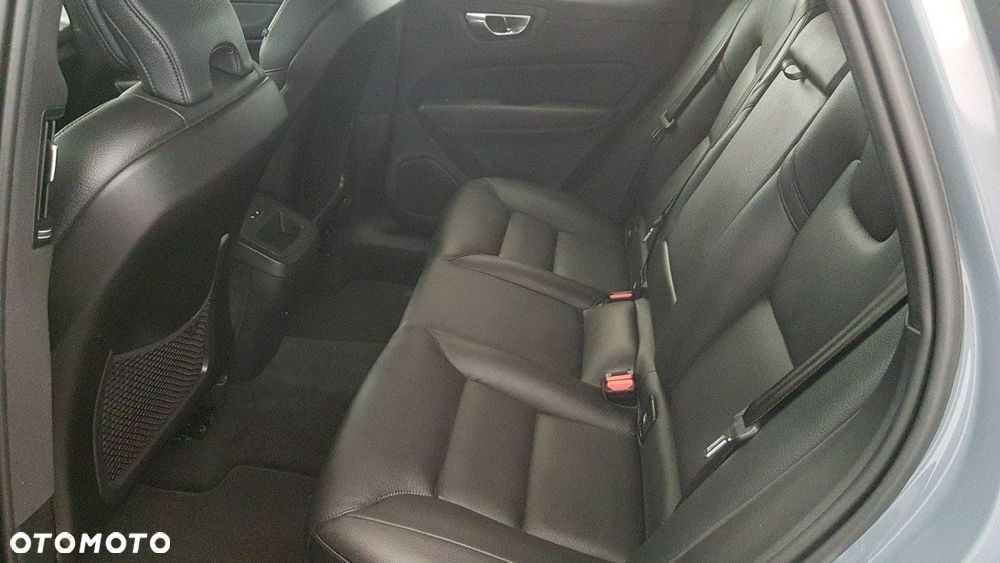 Volvo XC 60 - 22