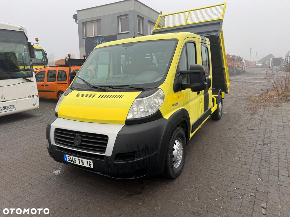 Fiat Ducato 2.3JTD Wywrotka Brygadówka Hak 3 Tony 7 Osobowa Klima Kiper I wł. - 2