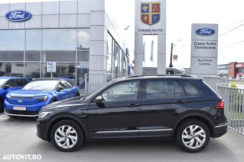 Volkswagen Tiguan - 9